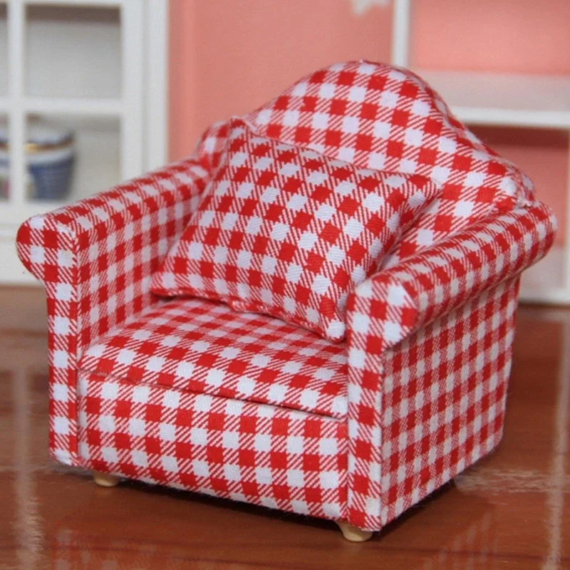

1/12 Mini Sofa Armchair Wooden Couch Toy Floral Sofa Throw Pillow House Furniture Role Play Accessory Kids Play Toy