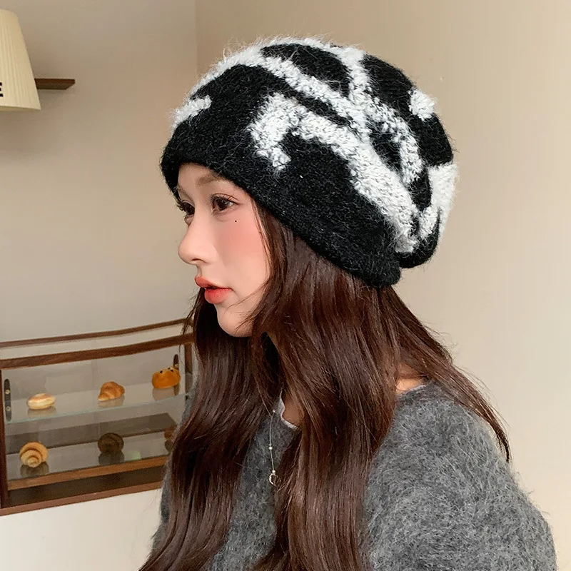

Stacking Hat Autumn Winter women's Versatile Knit Hat Big Head Cold Hat Small Face Warm Ear Protection Wool Hat 4m750