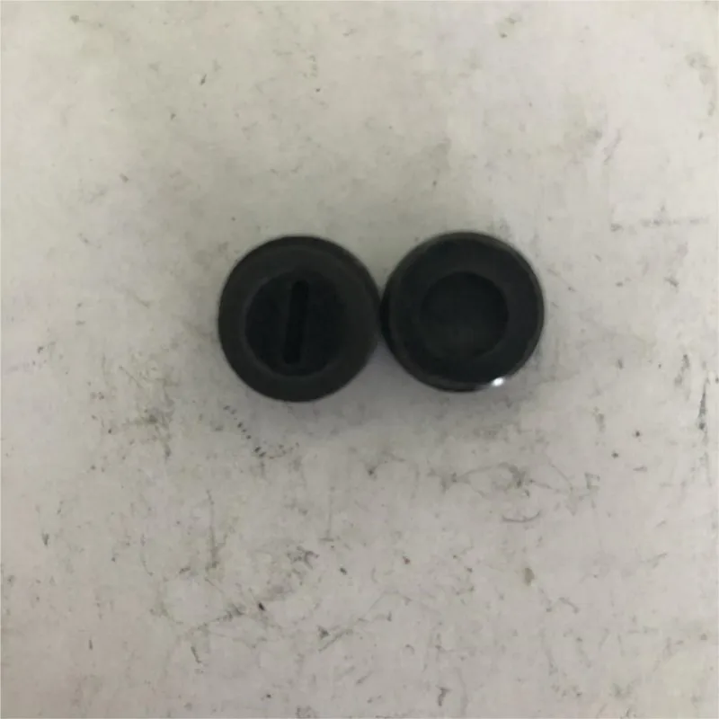 2 Pcs 13mm 0.51" Diameter Carbon Brush Plastic Screw Cap Car