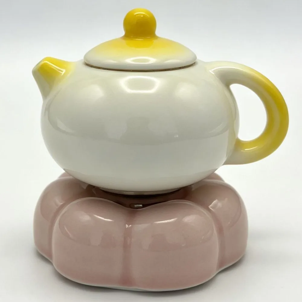 Cute Mini Teapot Ceramic Spinning Ornament, Desktop Fidget Decor, Stress Relief Tabletop Figurine, Home Office Decor Gift