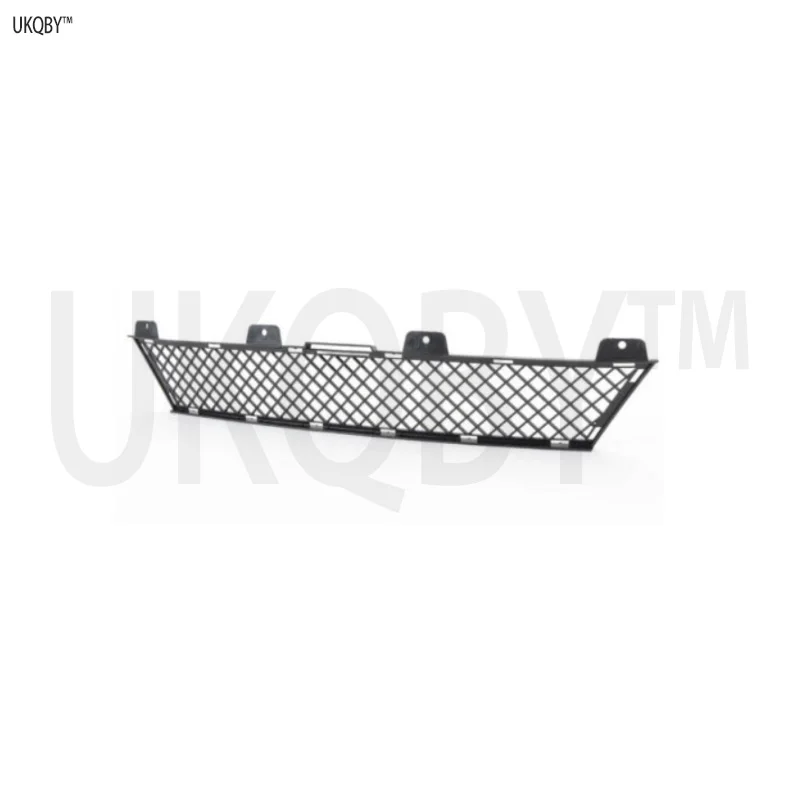 

The front of the decorative panel bumper has been painted, and the middle of the grille is open 51117203790 51117203790