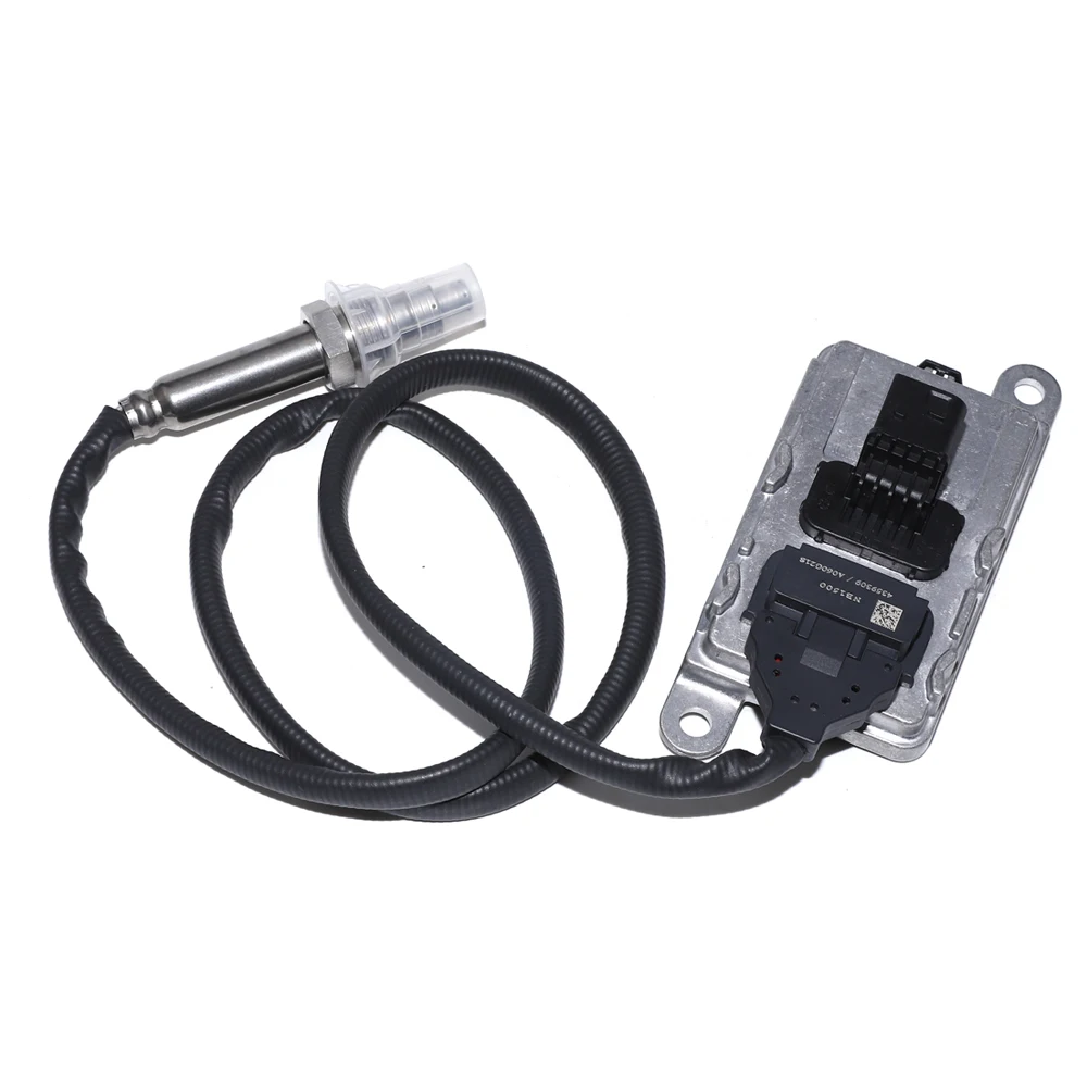 

5WK96761 4359309 A060G218 Nitrogen Oxide NOx Sensor For CUMMINS Engine Truck Spare Parts 24V 4-pin connector Car Accessory