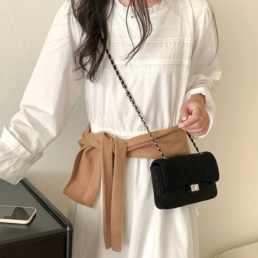 mini bag autumn and winter new small square bag clamshell niche diamond chain women bag image 3