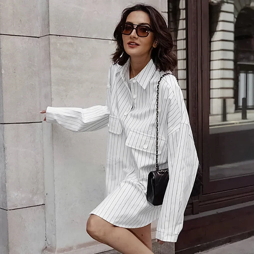 2024 Fashion Autumn Winter Women Oversized Striped Long Shirt White Long Sleeve Loose Fit Blouse Female