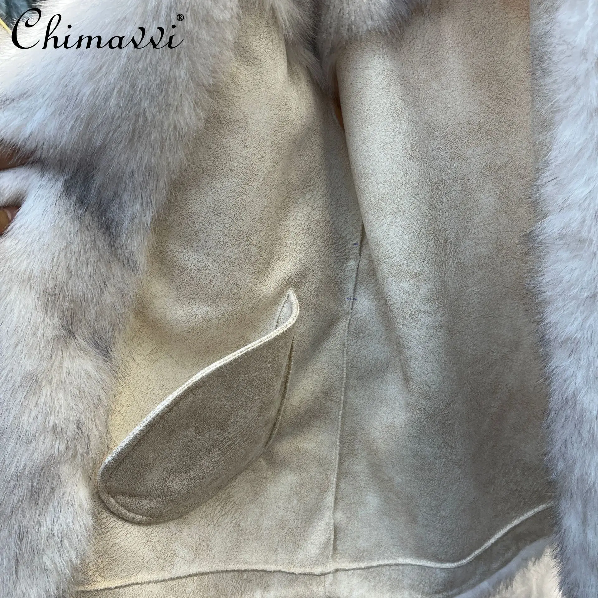 เสื้อโค้ทขนเฟอร์แฟชั่นระดับไฮเอนด์ใหม่สำหรับฤดูหนาวปี 2025 สำหรับผู้หญิง ประดับเลื่อมหนัก ทรงหลวม แขนยาว อุ่น สง่างาม แจ็คเก็ตขนเฟอร์เทียม