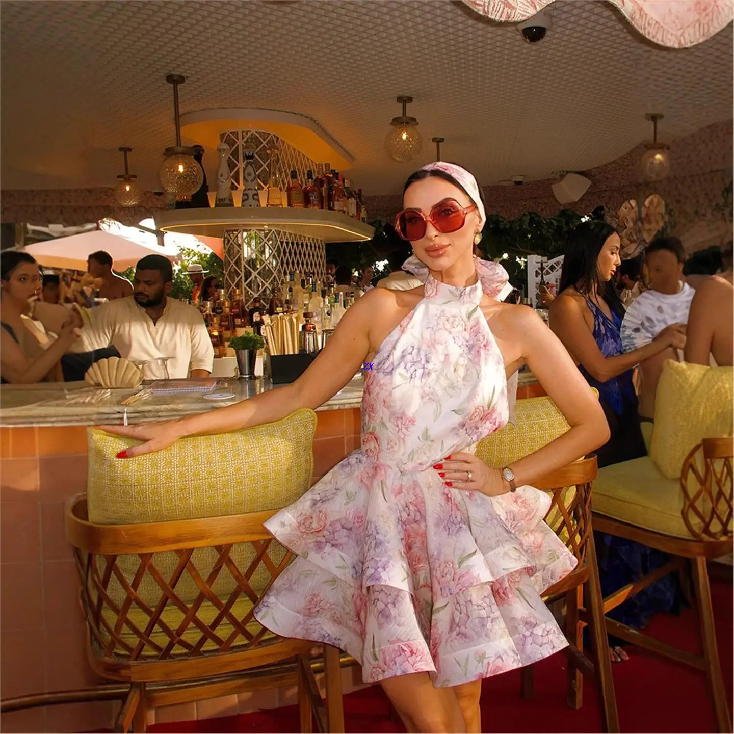 여름 달콤한 스타일 프린트 케이크 스커트 여성 드레스 홀터넥 백리스 통기성 신선한 패션 미드 웨이스트 민소매 중국산