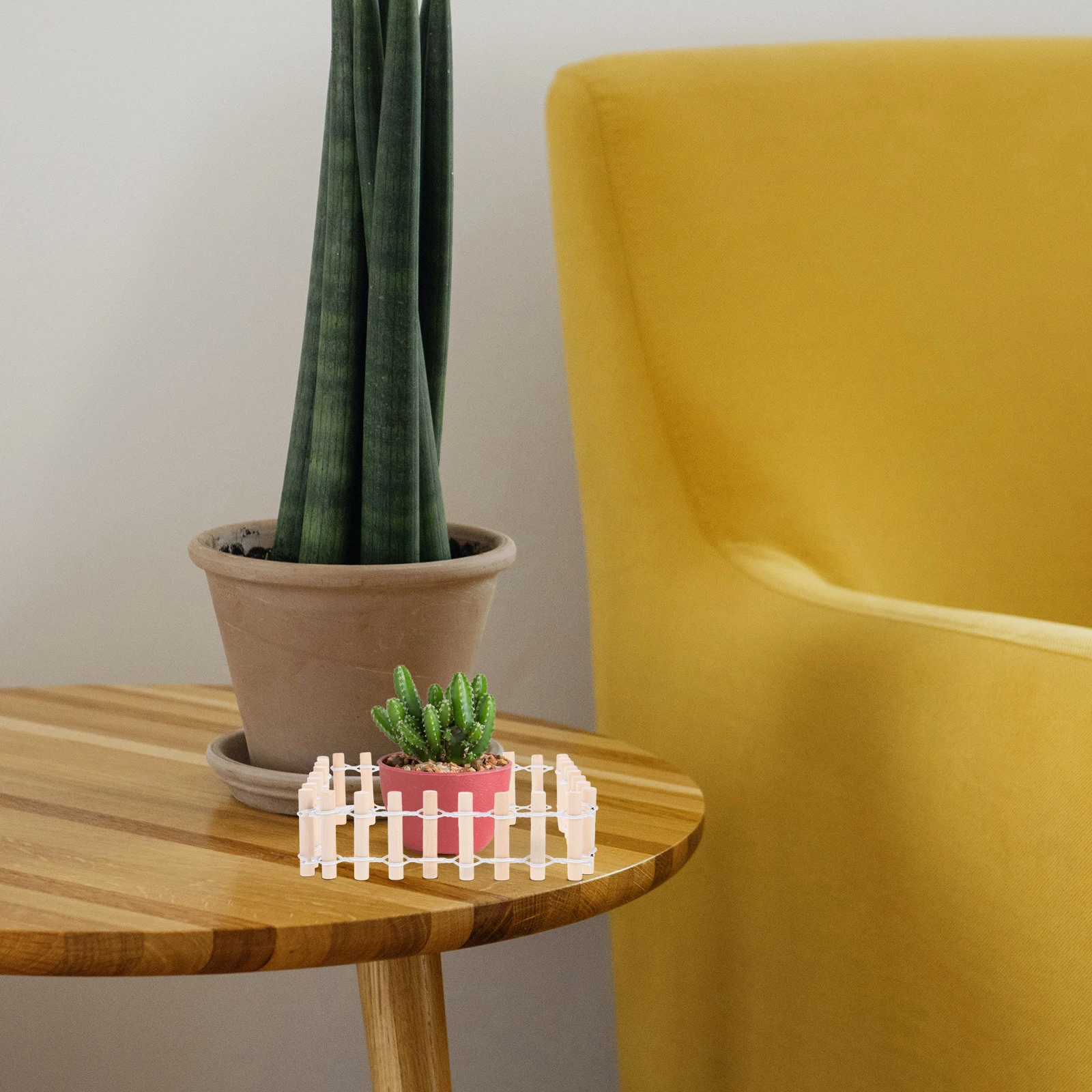 

10Pcs Natural Wood Miniature Round Fence Exquisite Texture Garden Decoration Small Garden Fence Micro Landscape Adornment