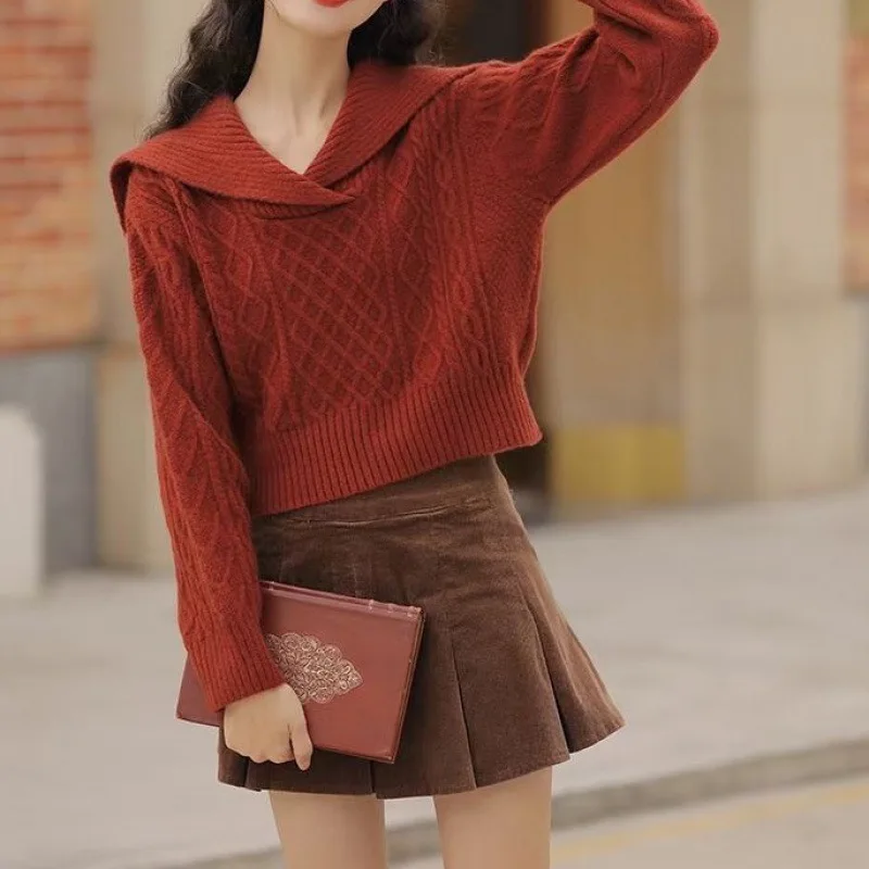 Large lapel  sweater, high waisted short sweater, women's 2023 autumn/winter pullover, long sleeved pullover, knitted top