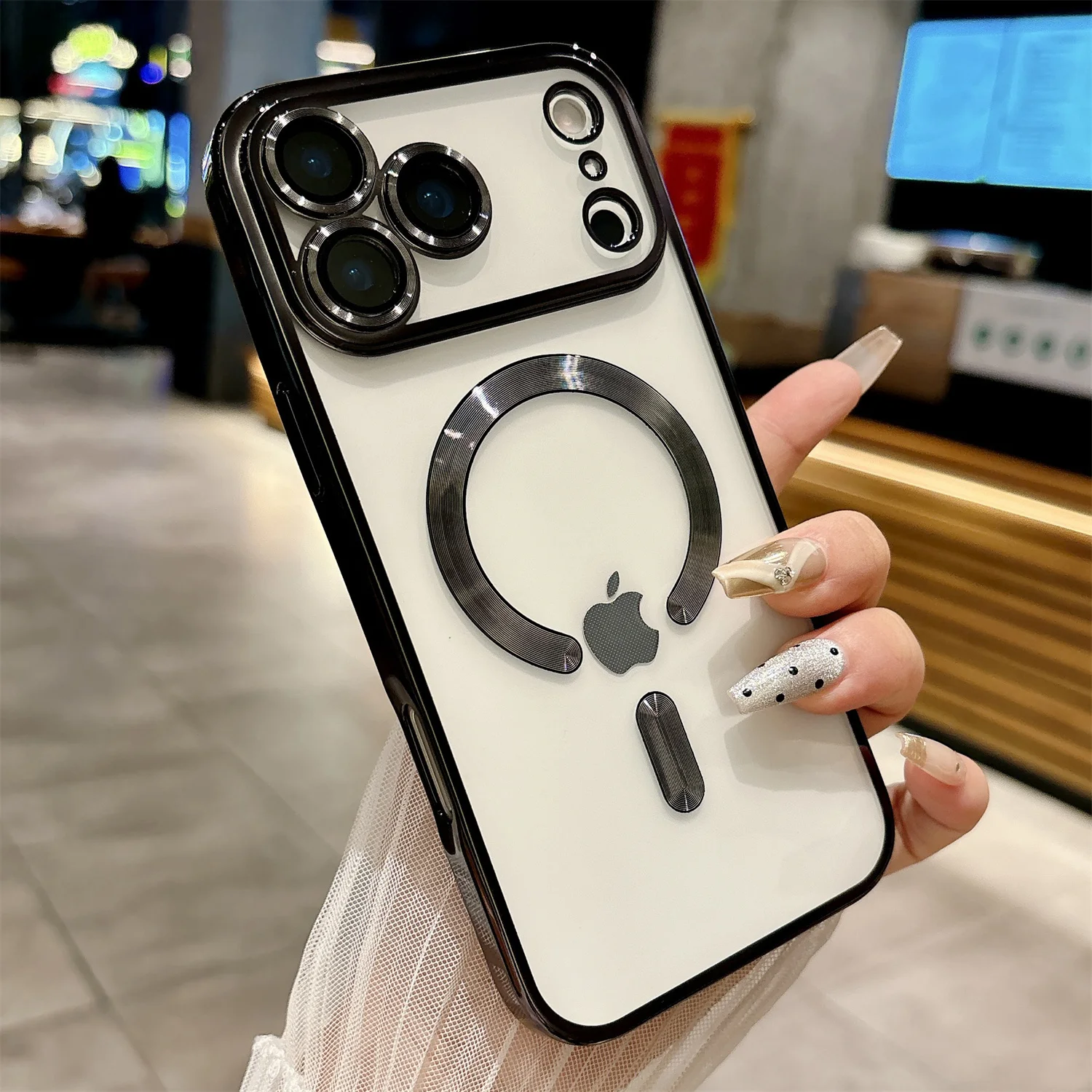 Weiche, transparente MagSafe Magnet-Hülle für iPhone 17 Pro Max, 17 Pro, iPhone 17, 17 Air – Weiche Silikonhülle mit goldener Vollkamera-Schutzabdeckung