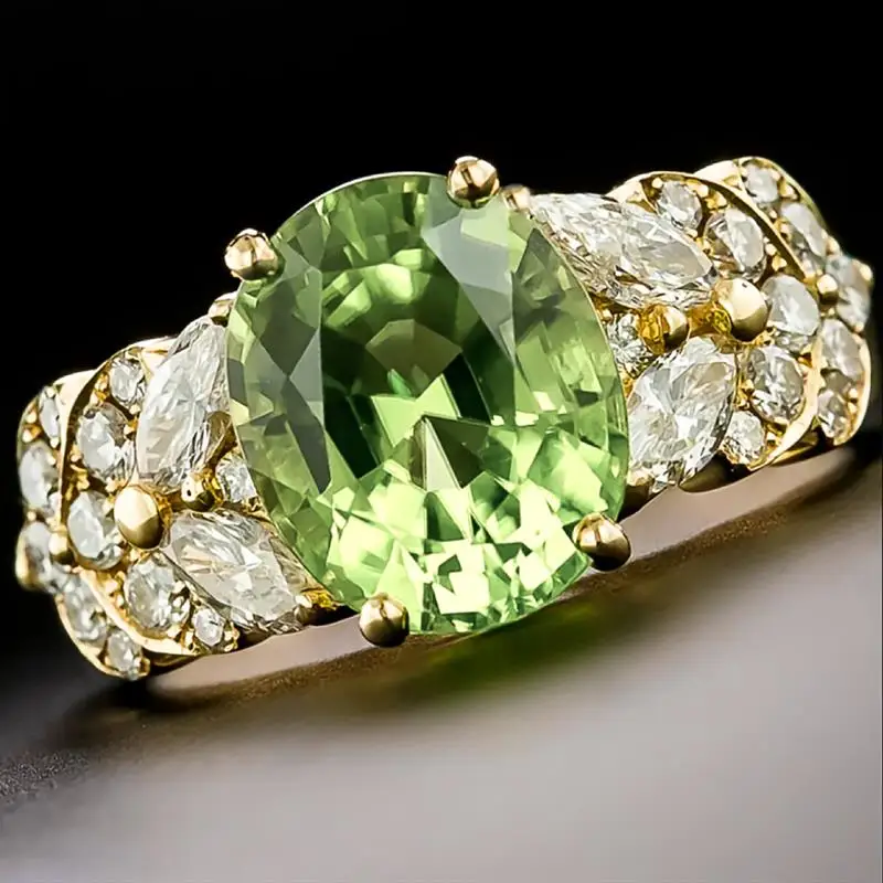 Huitan Luxus-Ring für Damen in Goldfarbe mit brillantem grünen CZ-Stein, modisch, für Hochzeit, Verlobung, elegantes Zubehör, Party-Schmuck, Geschenk