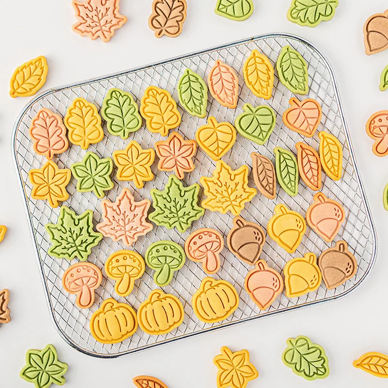 Thanksgiving Leaf Cookie Mold 3D Cookie Cake Cutter Autumn Oak Maple Leaves Biscuit Mold Fondant Cake Decorating Tools