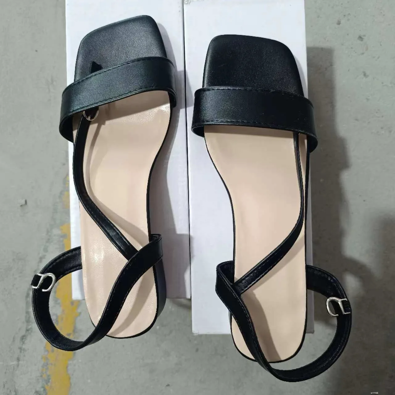 Sandalias De Mujer New Summer Square High Heels Women Sandal Fashion Strap Narrow Band Gladiator Shoes Square Toe Dress Shoes