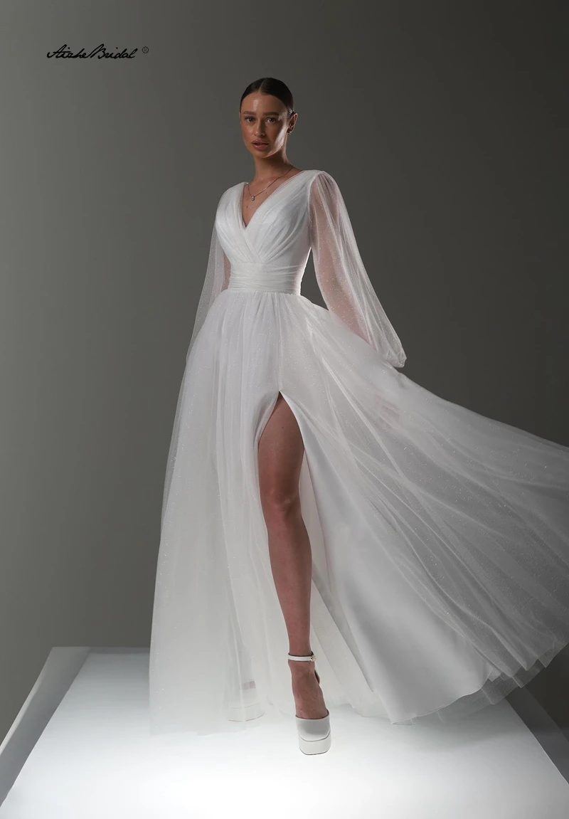 Classic wedding dress long sleeve / Simple Wedding Dress / Bridal gown