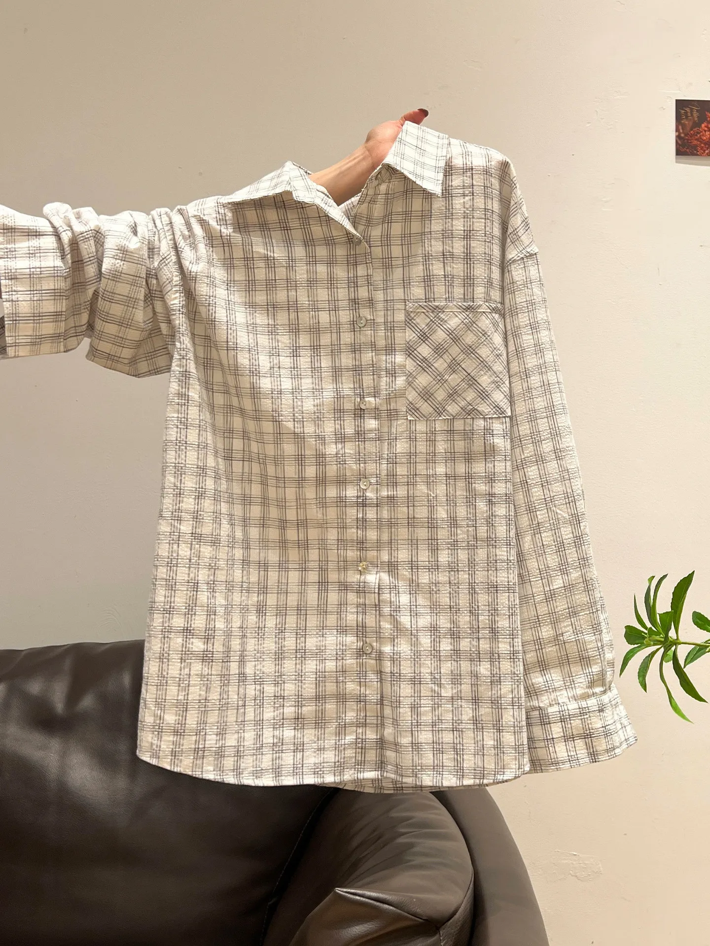 

Винтажная женская рубашка в клетку с длинным рукавом, весенне-осенний повседневный универсальный топ, удобный, для комфортного повседневного образа, для работы и отдыха.