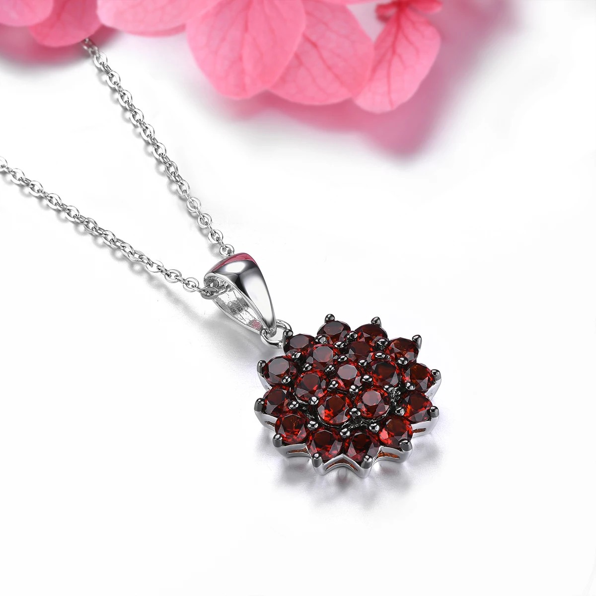 Natural Garnet Sterling Silver Pendants Women Fine Jewelry 2.9 Carats Red Garnet Original Design S925 Top Quality Birthday Gift