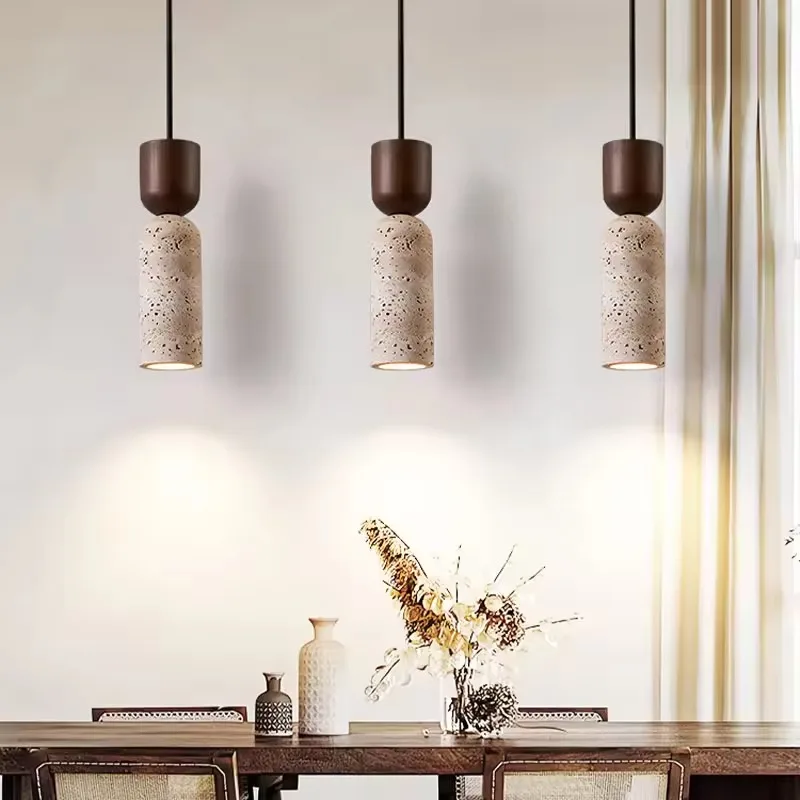 Lampada in pietra leccese: confronto con altri materiali