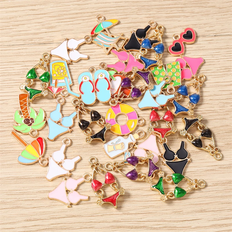 10 Stück Niedliche Emaille-Anhänger mit Sommer-Strand-Motiven (Badeanzug, Bikini, Getränke) für Schmuckherstellung, Halsketten, Ohrringe, DIY-Bastelbedarf – Detail 4
