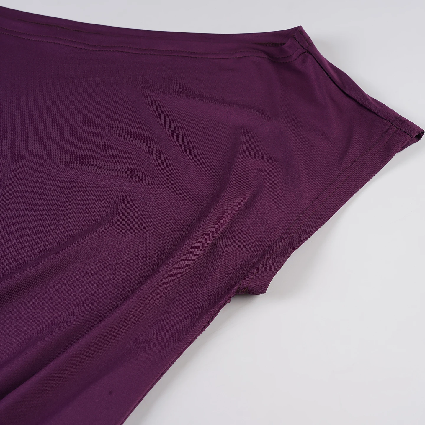 SUCHCUTE Wickelkleid mit Fledermausärmeln für Damen, One-Shoulder, solides, rückenfreies, figurbetontes Kleid, Abendparty, Clubkleid, Y2K, sexy Outfits für den Sommer – Detail 11