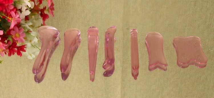 

Pink crystal jade crystal scraping board Dongling jade acupuncture stick facial massage stick beauty eye rib stick back