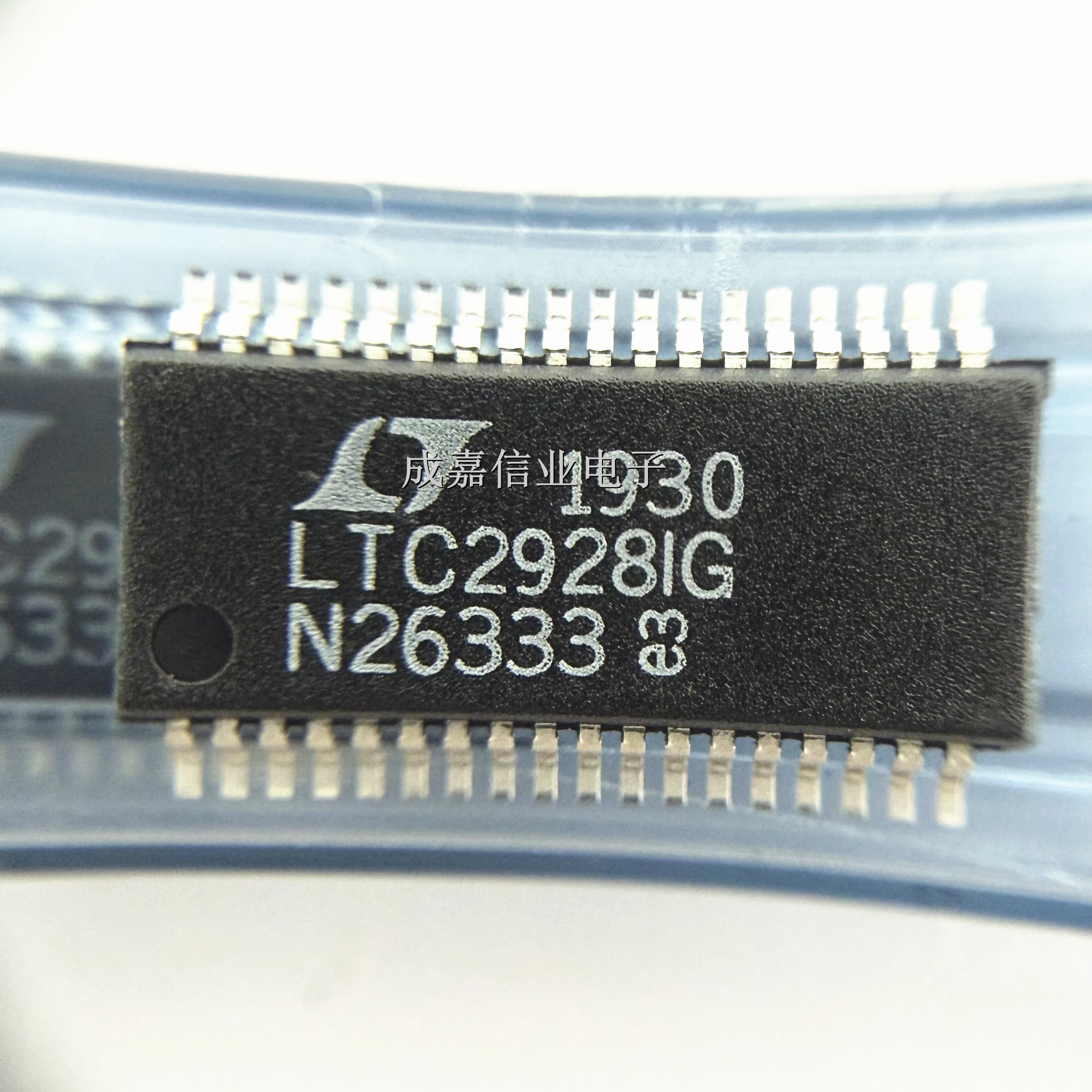 

1pcs/Lot LTC2928IG#PBF SSOP-36 LTC2928IG Supervisory Circuits 4 Input Operating Temperature:- 40 C-+ 85 C