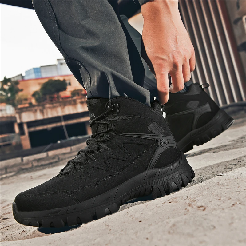 Men's Outdoor High-Top Hiking Shoes Breathable Non-slip Soles Cushioning Trekking Boots for Camping Hunting Trail Working