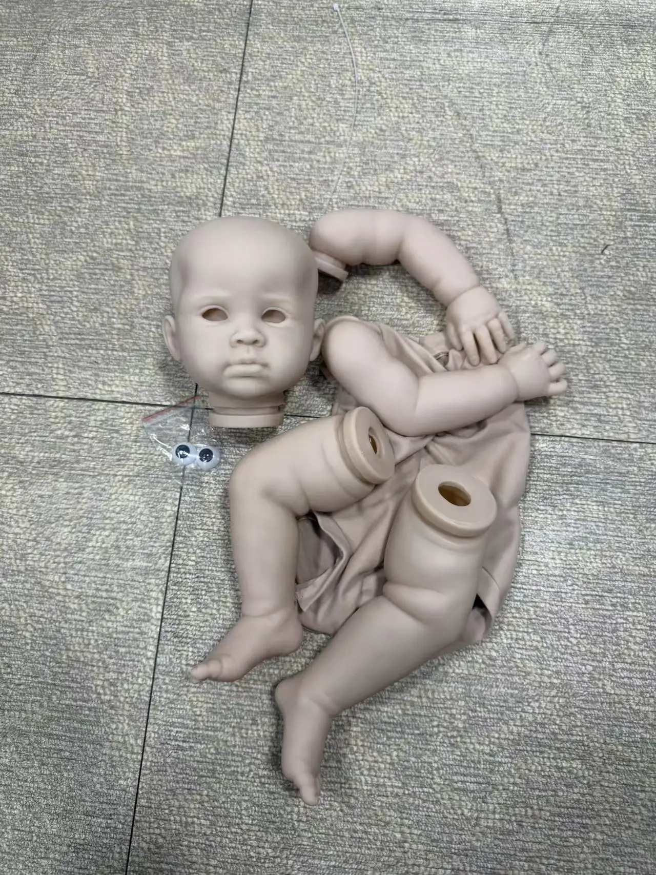 23inch Unfinished Unpainted Blank Doll Kits Reuben DIY Doll Parts Handmade Bebe Reborn Kit with Cloth Body