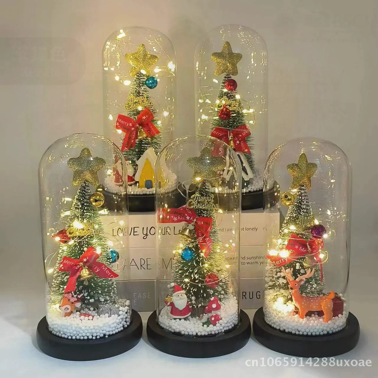 

Christmas Tree LED Light Gift Decoration - Creative Glass Cover Ornament with Santa Claus And Giraffe Styles for Desktop