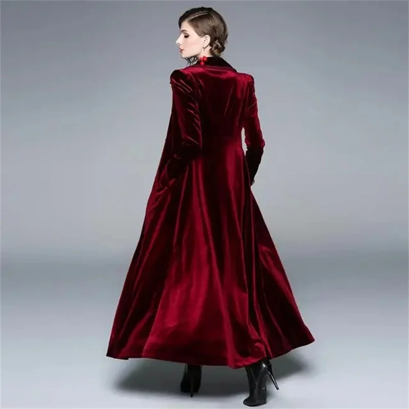 Golden Velvet Long Windbreaker Coat 2023 Women Autumn/Winter New Style High End Temperament Trench Female Elegant Long Overcoat