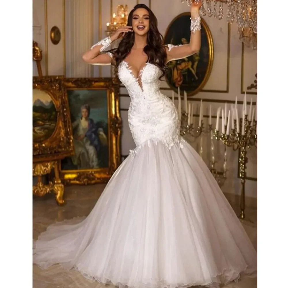 Luxus Meerjungfrau Vintage Spitze Brautkleid V-Ausschnitt Illusion Langarm sexy bedeckt Knopf zurück weiß Hochzeit Brautkleid