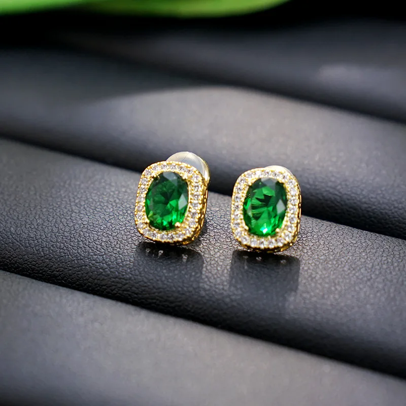 

Light luxury Grandmother green geometric design retro compact zircon earrings