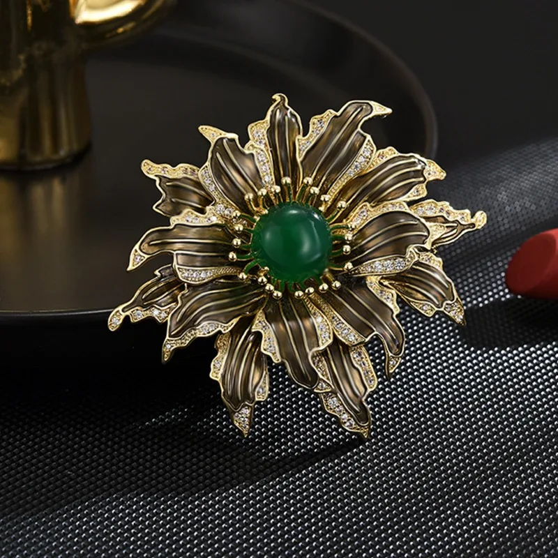 

Элегантная брошь-цветок ручной работы, модный аксессуар для лацкана, высококачественная роскошная бутоньерка для костюма/пиджака