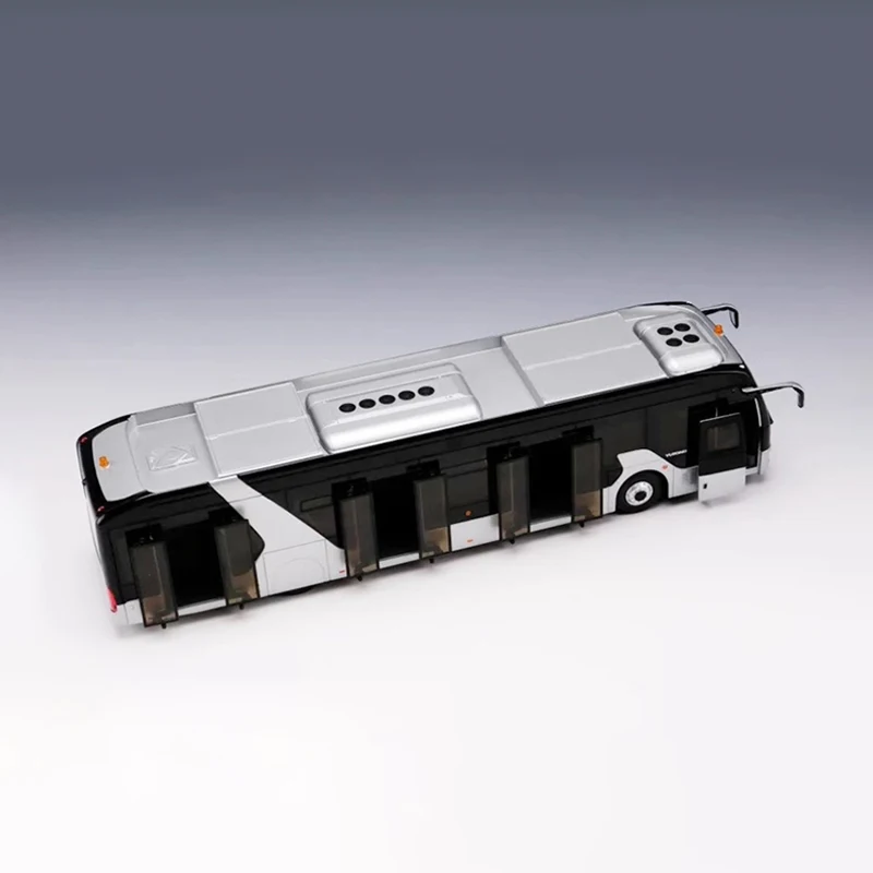 Diecast 1:42 Scale Yutong Airport Shuttle Bus AB14E Alloy Car Model Finished Product Simulation Toy Static Model Display