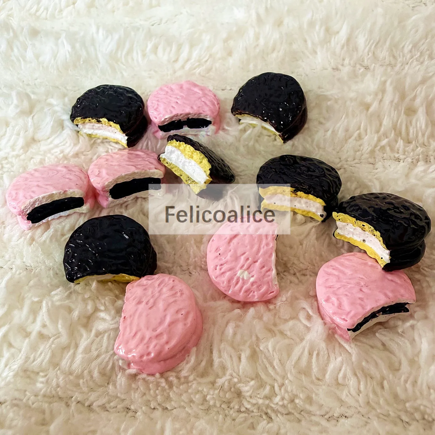 6PCS Miniature Resin Chocolate Cake Flatback Cabochon Sweets Resin Crafts DIY Fake Food Decoration Parts Fairy Garden