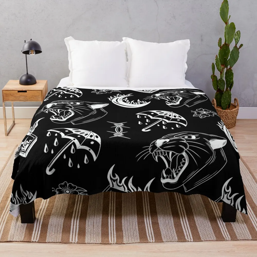 

Traditional Inspired Pattern Throw Blanket fluffy blanket Heavy Blanket Stuffed Blankets Comforter Blanket