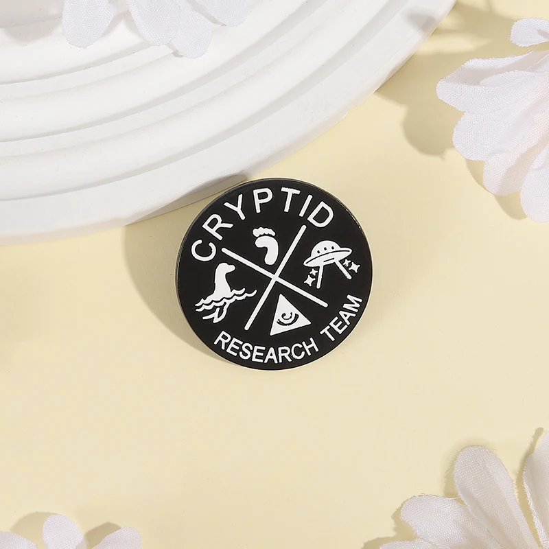 كريبتيد فريق البحوث المينا دبوس UFO بيج فوت سوان رجل وحوش استكشاف بروش شارة التلبيب مجوهرات الديكور هدية للأصدقاء #4