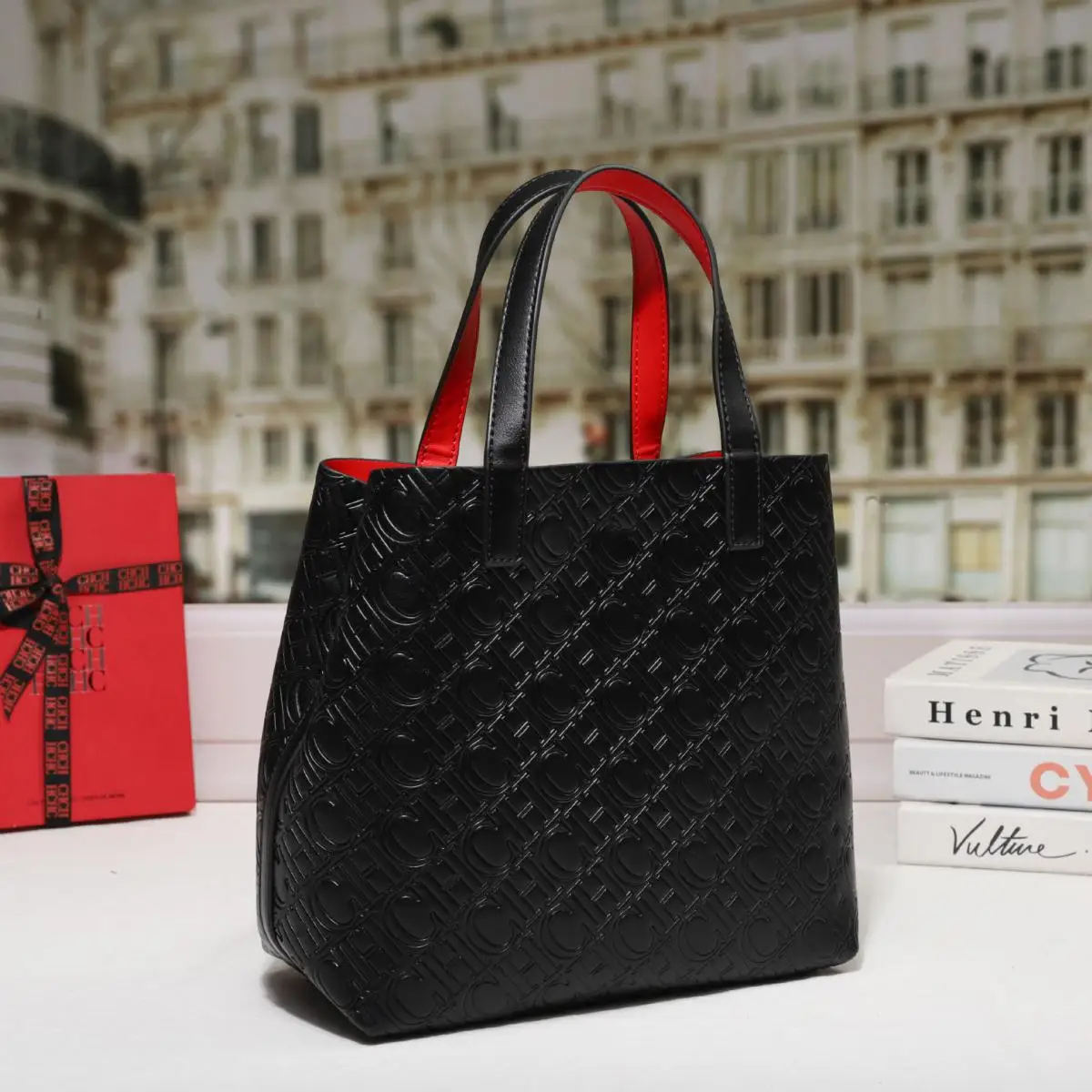 CH Leather Tote Bag  With Zipper Premium Feeling Classic Ladies Crossbody  Handbag High Quality Solid Color Commuter Bag 2025