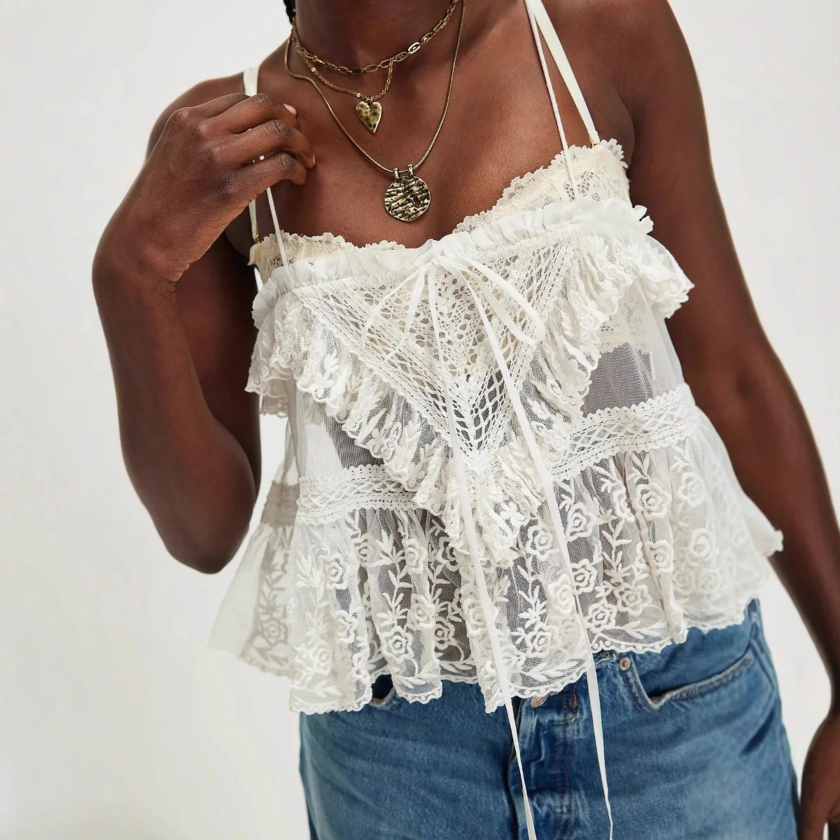 

Boho Beach Sexy Sleeveless Ruffles knitted Floral Lace Strap Blouse Women Camis Tops Summer Sheer Casual Blusas ladies Lace Top