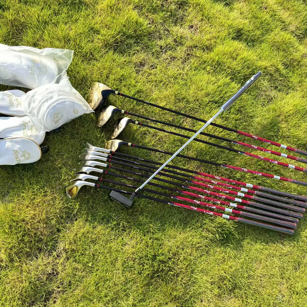Women Complete Golf Club Set 12PCS,L Flex Graphite Shaft,Lady Golf Clubs for Beginner Intermediate Golfer