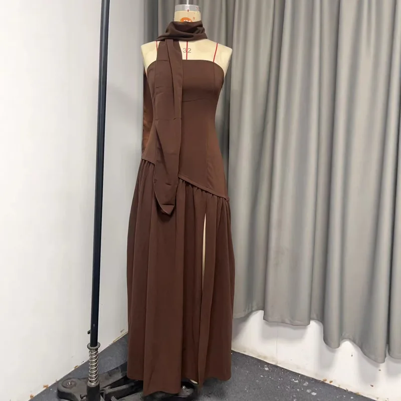 Abito lungo estivo da donna con spacco irregolare, elegante, a contrasto, con nastro sottile e lacci sul retro, senza spalline, novità