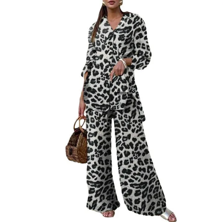 

Autumn Fashion Leopard Print Women's Suit Two-piece Retro Street Print Casual Loose Long-sleeved V-neck Top Wide-leg Pants Suit