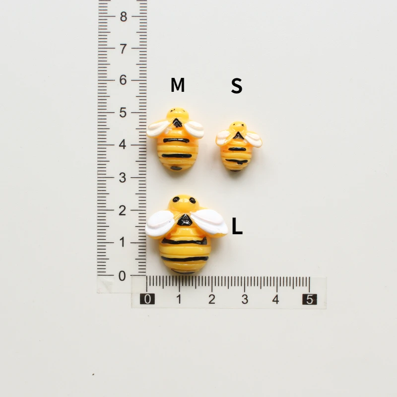 10Pcs Cartoon Bee Mini Simulated Animal Flatback Resin Scrapbooking DIY Embellishment for Hairwear Phone Dollhouse Toy Wholesale