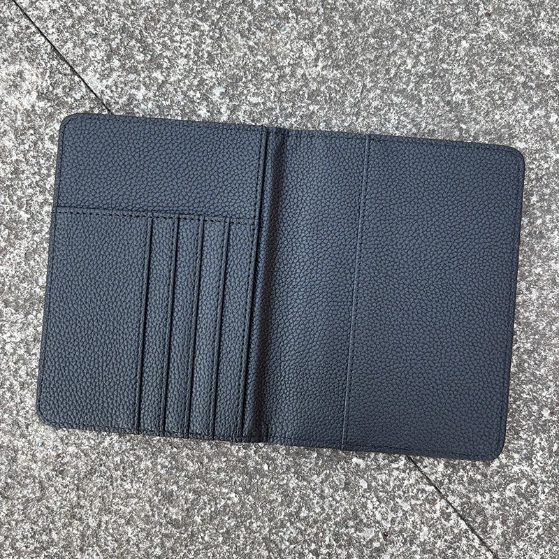 金属ロシア国章パスポートカバーファッション旅行財布パスポートバッグトラベルドキュメントオーガナイザーパスポートクリップ