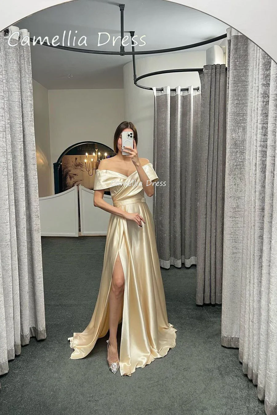 Glamorous Off The Shoulder Prom Dress With Split Evening Dresses Elegant Satin Floor Length 2023 Modern Evening Dress