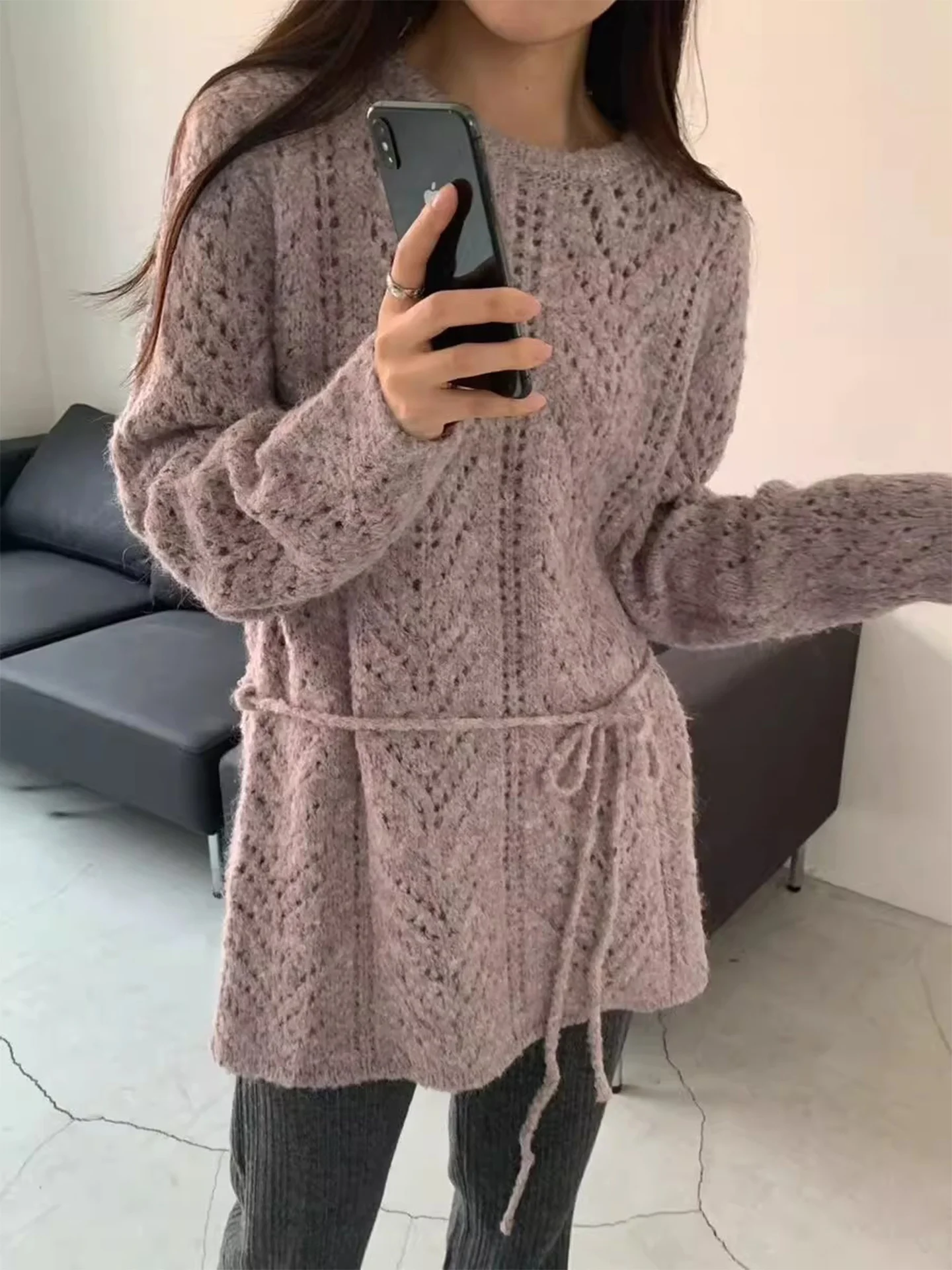 

Вязаный свитер в стиле ретро, женский свободный крой средней длины, осенний новый топ с застежкой на талии, ленивый топ