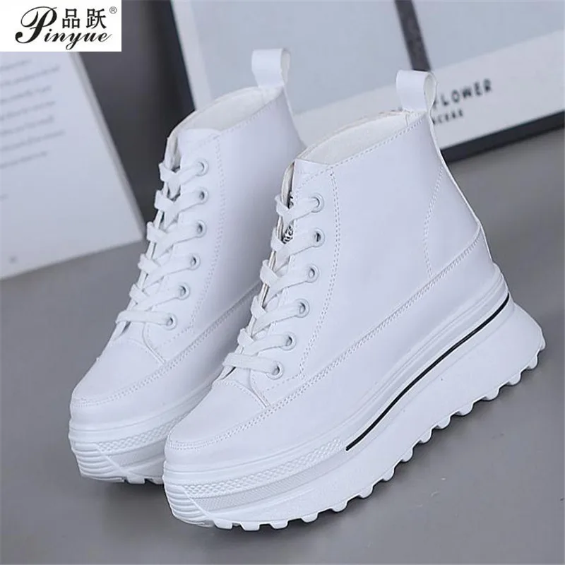 8CM casual small white shoes High Top Wedge Sneakers Casual Shoes Lace Up Heels Black White Sneakers High Fashion Walking shoes