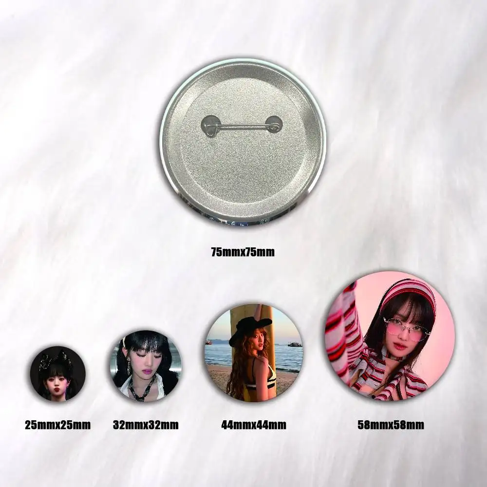Singer M-Minnie Creative Round Button Badges Cute Pin Brooch for Backpack Clothes Lapel Jewelry Accessories Friends Gift