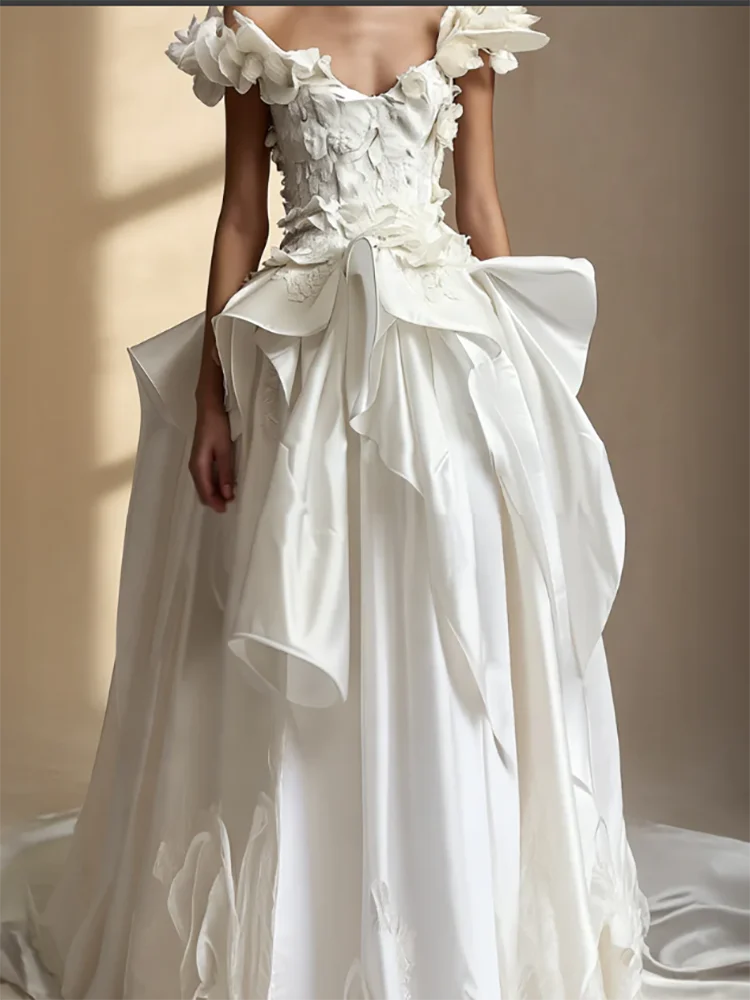 Off Shoulder Luxury Appliquins Sleeveless Pleat A-Line Bride Wedding Dresses Bridal Gowns Customized