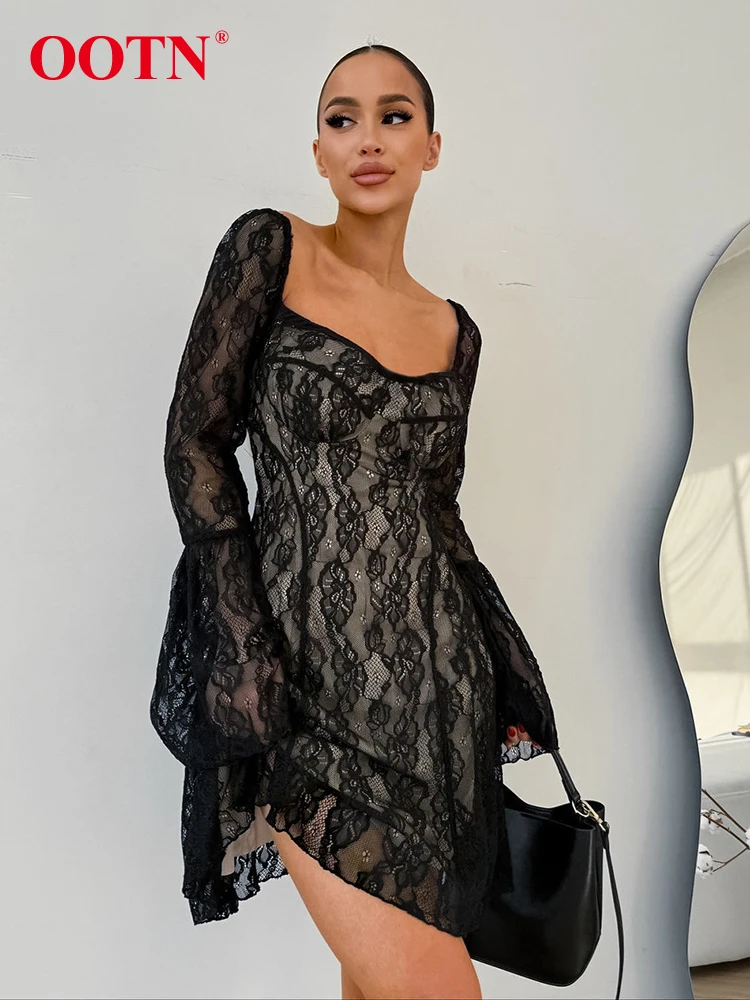 OOTN Black Jacquard Weave Evening Dress For Women Flare Sleeves Autumn 2024 A-Line Dress Party Square Collar Perspective Dresses