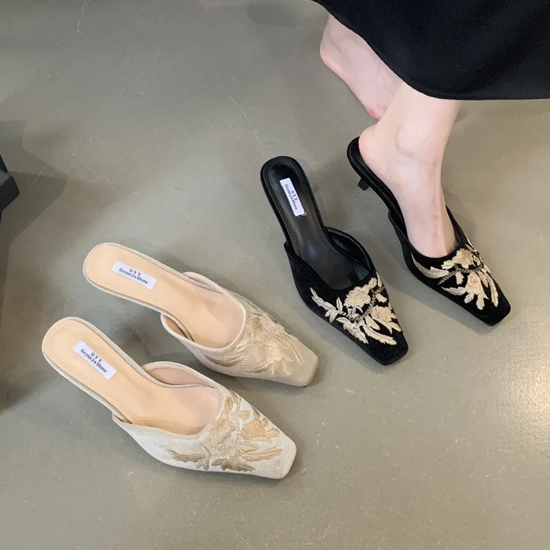 

Women's Embroidered Kitten Heel Mules Square Toe Slip-On Backless Slippers Elegant Casual New Office Footwear Sandalias De Mujer