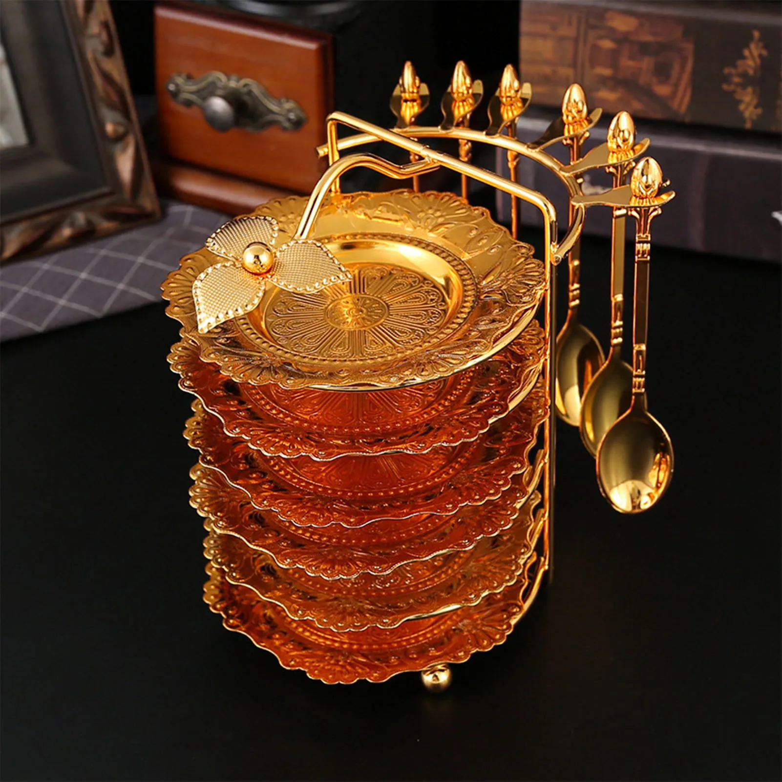 

Plate Set Versatile Elegant Exquisite Craftsmanship European Robust Pasta Storage Tray for Party Gatherings Celebrations